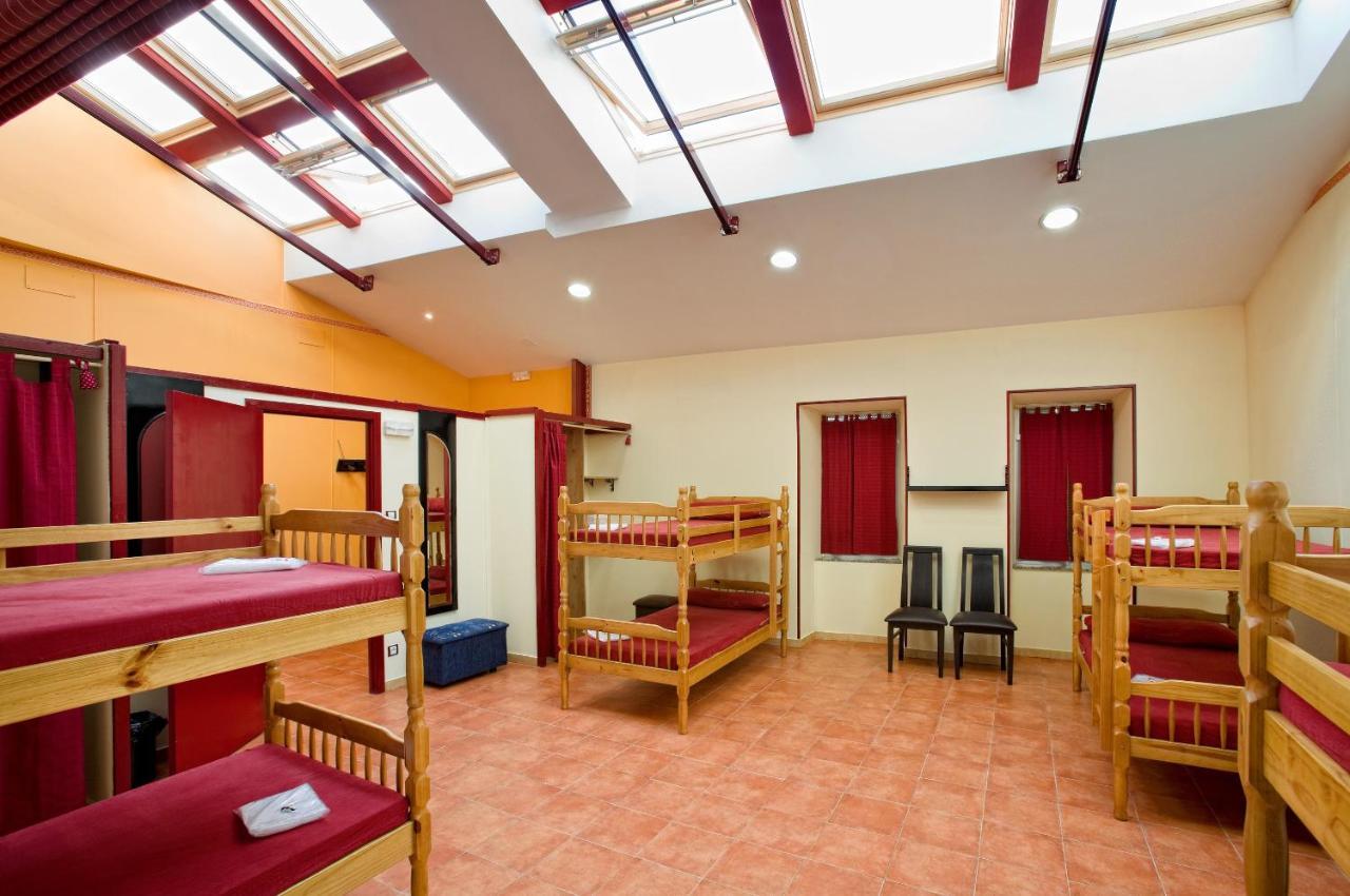 Albergue Via Lactea Arzúa Екстериор снимка